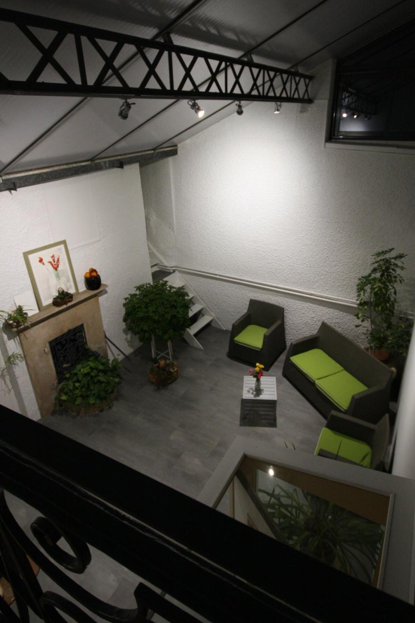 Logis Hotel L'Ange Couronne เบลล์วิลล์-ซัวร์-ซอน ภายนอก รูปภาพ